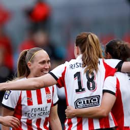 Live Eredivisie Vrouwen | PSV-aanvoerder na landstitel: 'Gaan feestje bouwen'
