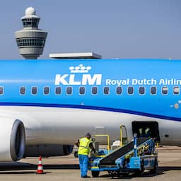 KLM laat reiziger betalen voor duurdere kerosine door Iranoorlog en boekt winst