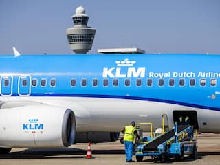 KLM laat reiziger betalen voor duurdere kerosine door Iranoorlog en boekt winst