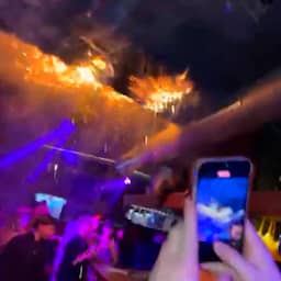Video | Feestende jongeren filmen begin van brand in Zwitserse bar