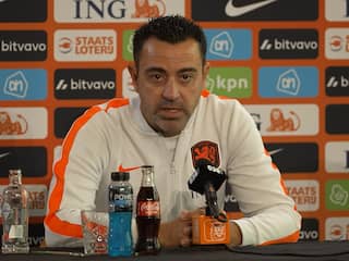 Xavi vond het lastig om Memphis thuis te laten: 'Hij reageerde volwassen'