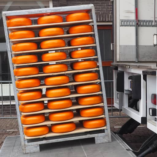 Illustratie bij: Van kaas tot machines: handelsoorlog tussen VS en Canada biedt Europa kansen