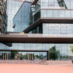 Consumentenbond sleept Booking voor de rechter na massaclaim