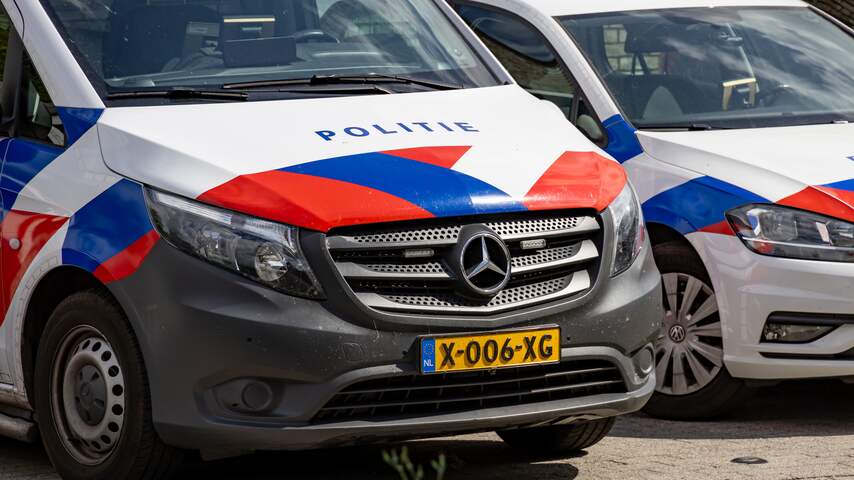 Foto bij Politie lost schoten bij aanhouding van man met bijl in Bunschoten