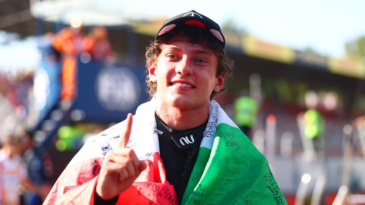 Foto bij Antonelli wint thuisrace op Monza na sensationele comeback, Verstappen derde