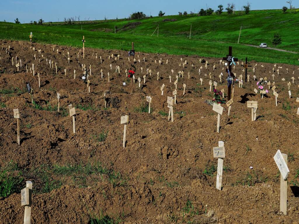 Woede om 'Russische doodstraf', mogelijk duizenden doden Mariupol