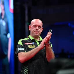 Van Gerwen in halve finales Czech Darts Open niet opgewassen tegen Littler