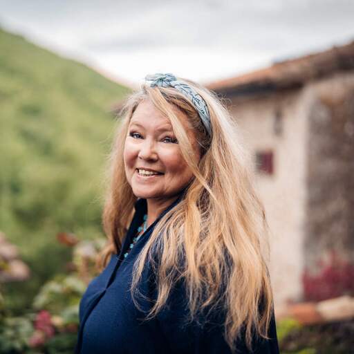 Illustratie bij: Mireille van B&B Vol liefde niet blij met reünieaflevering: 'Mannen haken af'