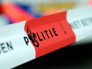 Dode door schietincident in Overasselt, twee agenten gewond