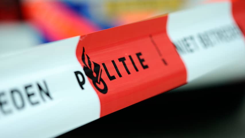 Foto bij Dode door schietincident in Overasselt, twee agenten gewond