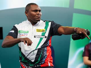 Keniaanse dartssensatie David Munyua plaats zich opnieuw voor WK