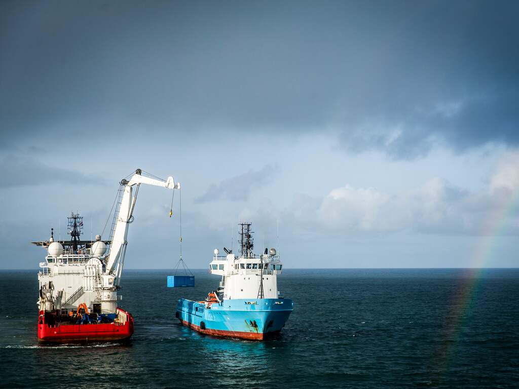 Laatste containerdeel MSC Zoe in Waddenzee geborgen, operatie ten einde