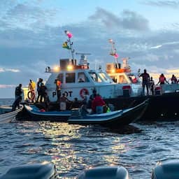 Tientallen doden en vermisten na zinken van ferry voor kust van Guyana