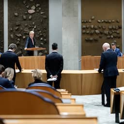 Lees hier terug hoe het debat over de rellen in Den Haag verliep