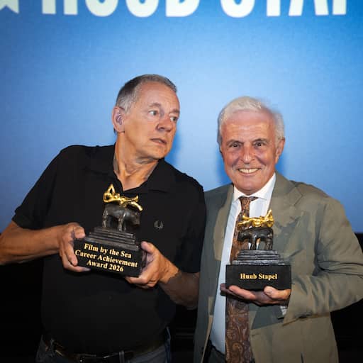 Illustratie bij: Dick Maas en Huub Stapel ontvangen oeuvreprijs op Film by the Sea