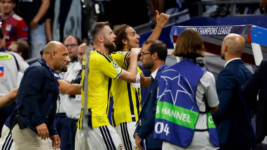 Guendouzi middelpunt van vechtpartij in Lyon: 'Fans beledigden mijn familie'