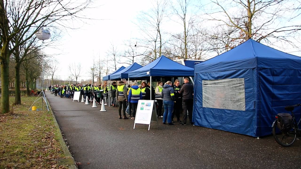 Meer dan honderd vrijwilligers helpen zoeken naar vermiste Milan