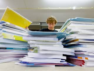 Nieuwe uitgeverij gaat lesboeken maken waarbij scholen deels inhoud bepalen