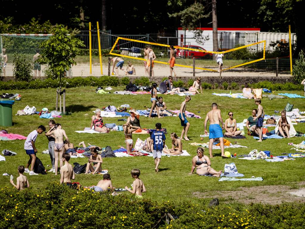 Weerbericht: Zomerse dag gevolgd door tropisch warm weekend