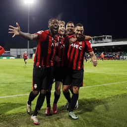 Willem II keert na twee jaar terug in Eredivisie na zinderende avond