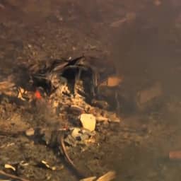Video | Luchtbeelden tonen ravage na dodelijke explosie in fabriek in VS