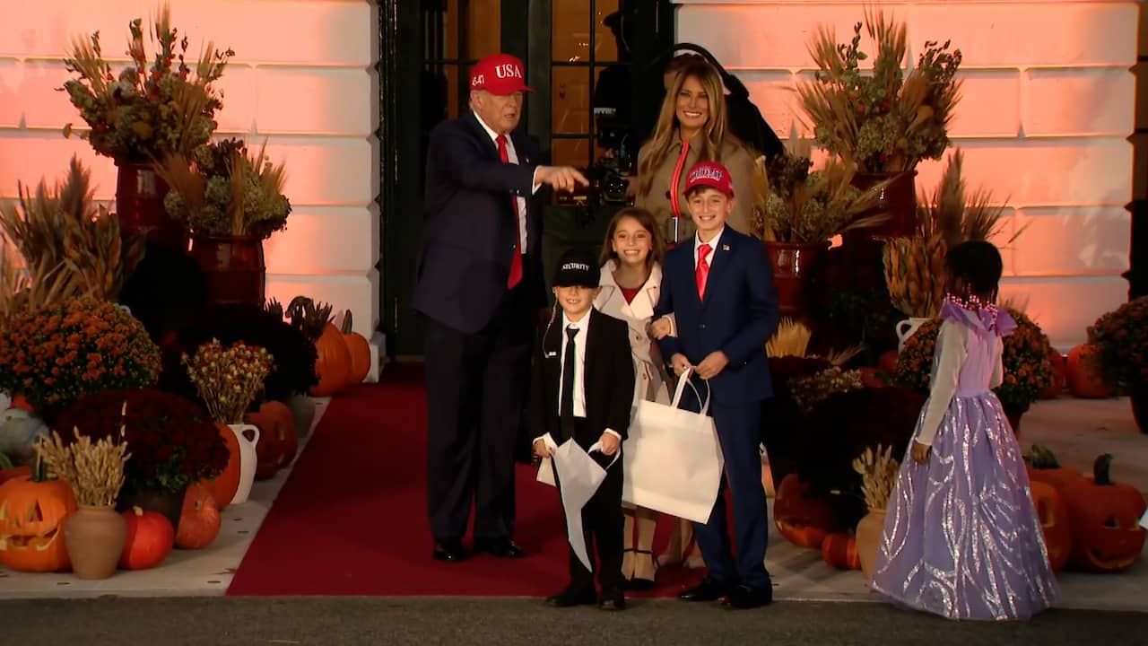 Mini-Trump en mini-Melania komen langs Witte Huis voor traktatie | NU.nl