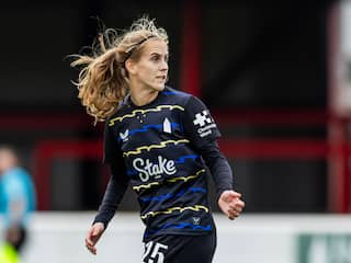 Oranje-international Katja Snoeijs keert bij Ajax terug op Nederlandse velden