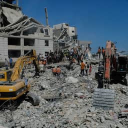 Zeker twintig doden en honderd vermisten na instorten flatgebouw in Gaza