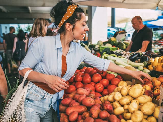 Kabinet komt lage inkomens tegemoet, huurtoeslag en kindgebonden budget omhoog
