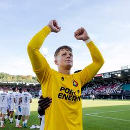 Ronald Koeman verwelkomt kleinkind: Telstar-keeper Koeman jr. vader geworden