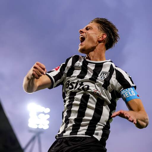 Illustratie bij: Heracles blijft foutloos in KKD ondanks goals De Wit-tweeling, MVV onderuit