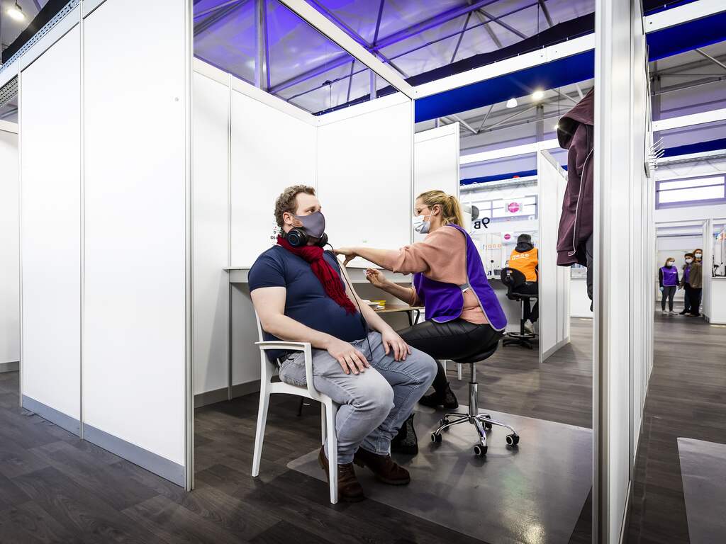 Overheid deed het niet helemaal volgens het boekje bij inkoop coronavaccins