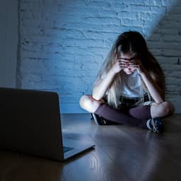 Europa wil meekijken op WhatsApp in strijd tegen online kindermisbruik