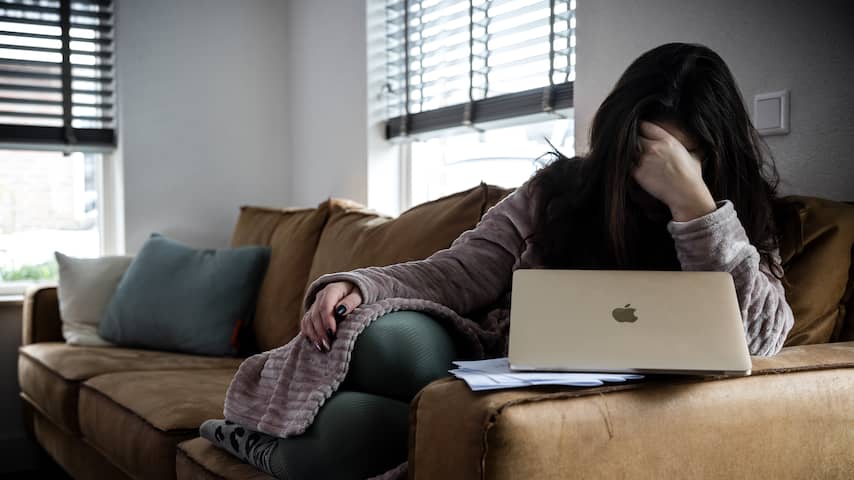 steeds-meer-werknemers-melden-zich-ziek-kosten-voor-werkgevers-stijgen-sterk.jpg
