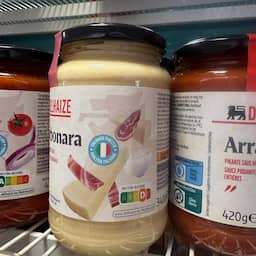 Italië boos wegens 'neppe carbonarasaus' in supermarkt Europees Parlement