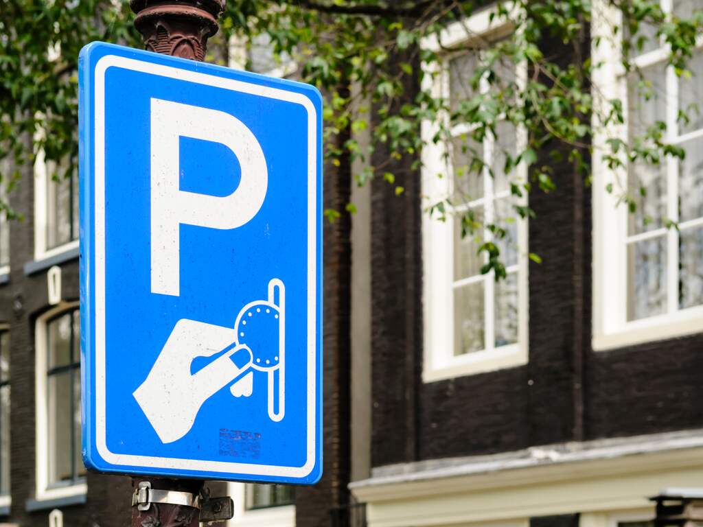Gemeenten in de Randstad delen vaak onterecht parkeerboetes uit