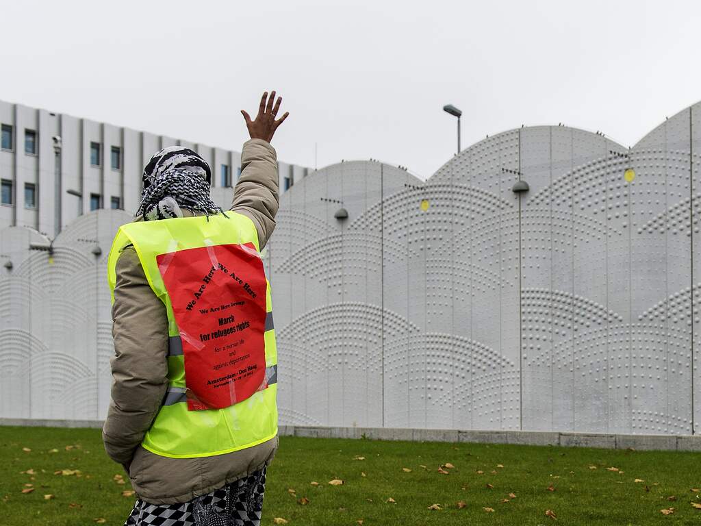 Rechters oordelen dat detentiecentrum Schiphol geen plek voor asielzoekers is