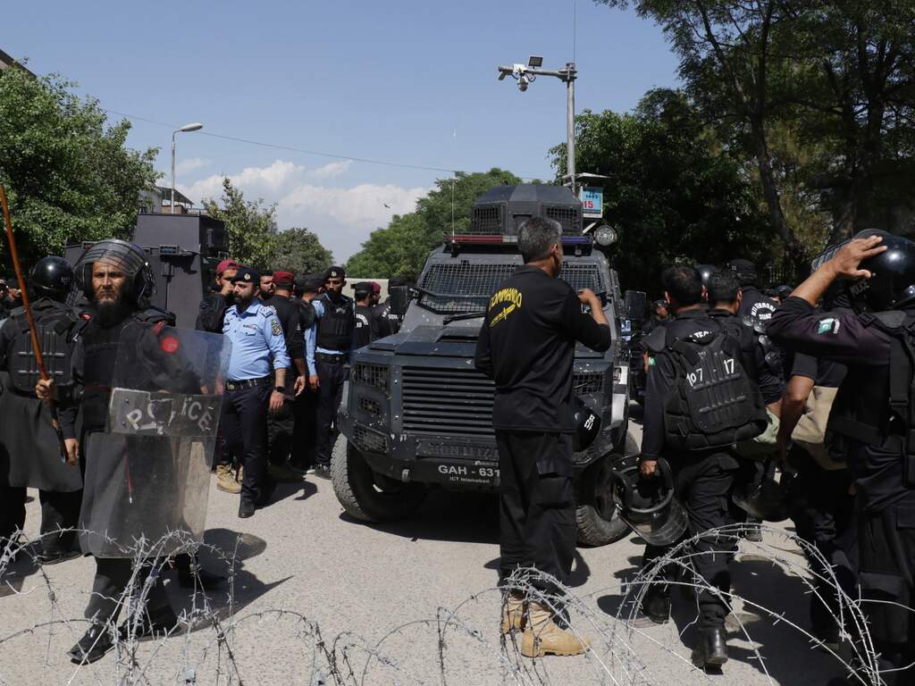 Pakistaanse oud-premier Imran Khan opgepakt vanwege corruptie