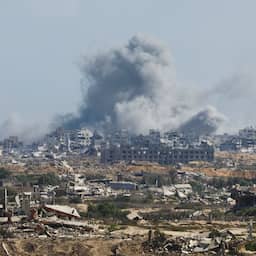 Israël zegt bombardementen deels te staken vanwege gesprekken over gijzelaars