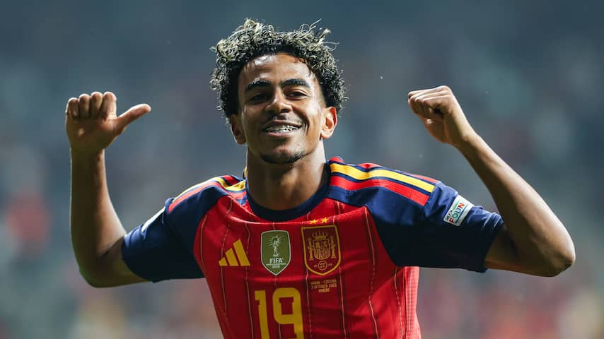 Yamal helpt Spanje met prachtgoal ook langs Tsjechië in Nations League