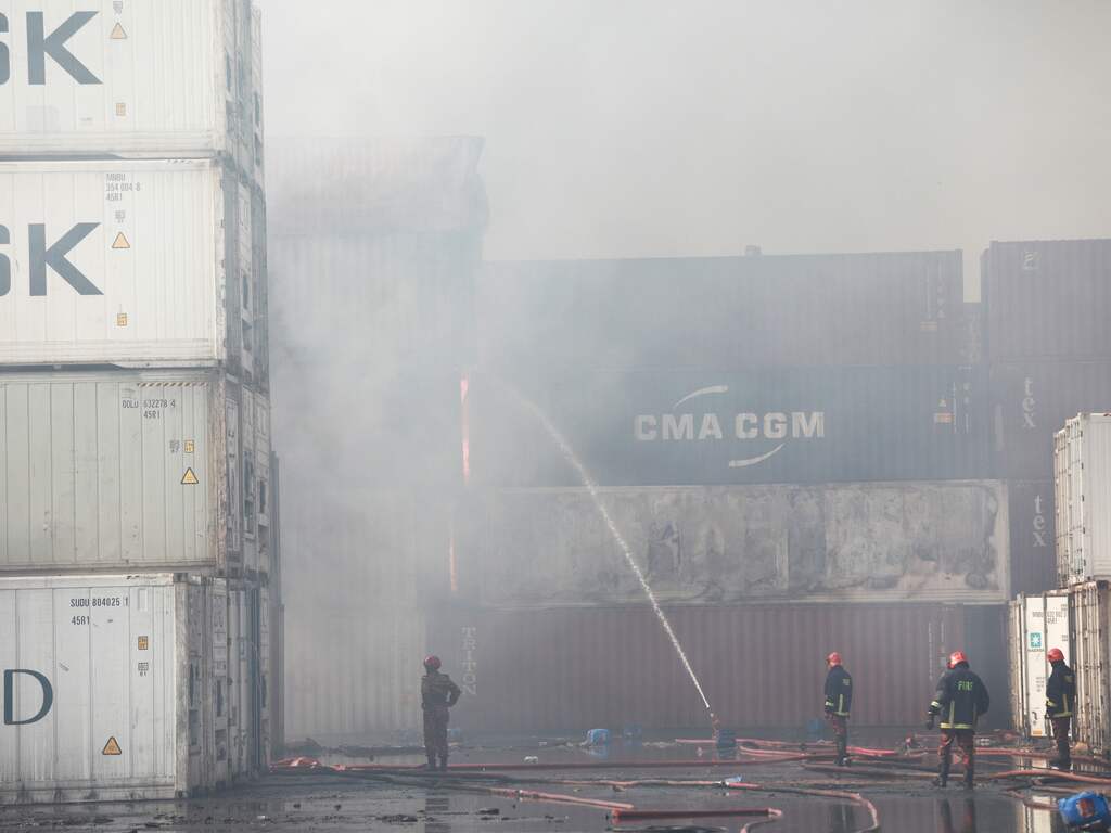 Zeker 49 doden door grote brand op industrieterrein Bangladesh