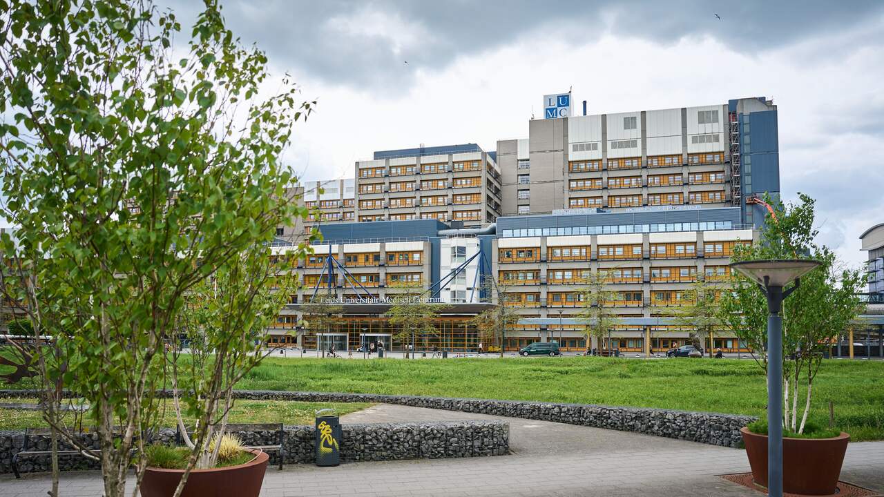Foto bij Medewerker van Artsen zonder Grenzen met ebola wordt behandeld in Leiden
