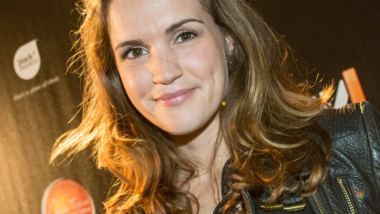 GTST-actrice Marly van der Velden bevallen van een dochter | Achterklap |  NU.nl