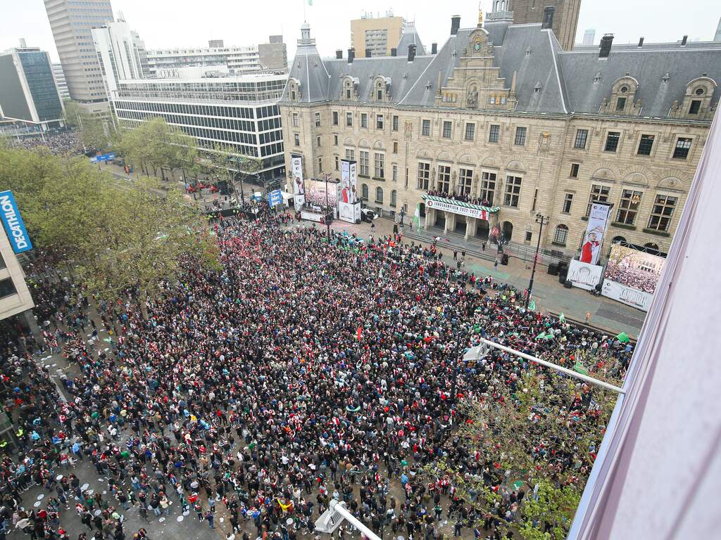 Kampioensfeest Feyenoord volgens politie goed verlopen: 21 aanhoudingen
