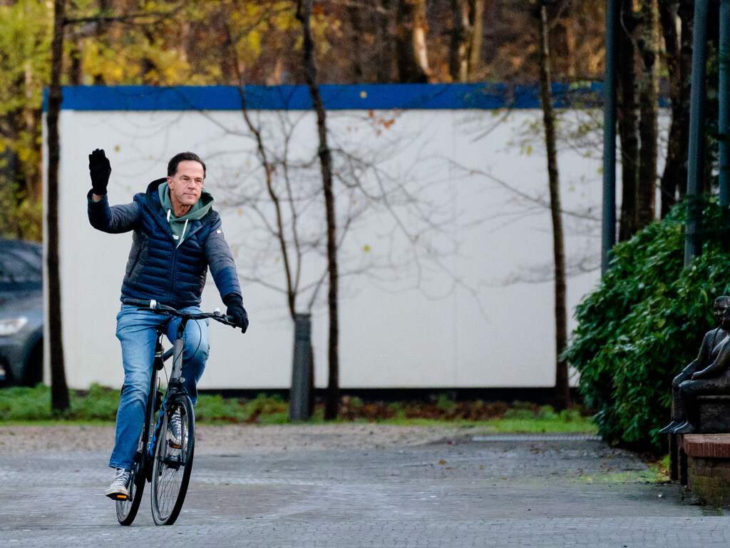 Kabinet op Catshuis bijeen om verlenging avondlockdown te bespreken