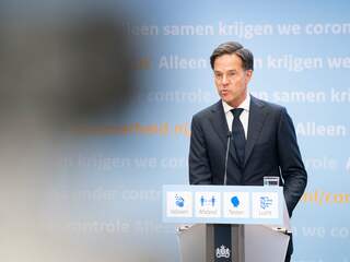 Gemeenten krijgen extra geld voor toezicht op controle coronapas