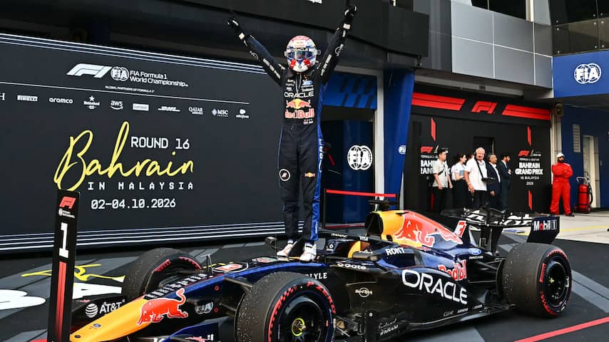 Verstappen straalt na zijn eerste zege van het jaar: 'Het was heel hectisch'