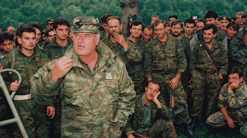 Ratko Mladic was 'de slager van Bosnië', maar voor veel Serviërs een held