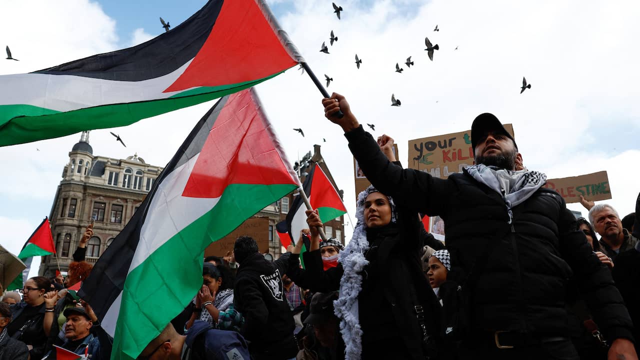 Duizenden mensen wereldwijd de straat op uit steun voor Palestijnen | Oorlog Israël en Hamas | NU.nl