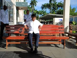 Waar is Desi Bouterse? 'In Suriname is dit al een vergeten zaak'